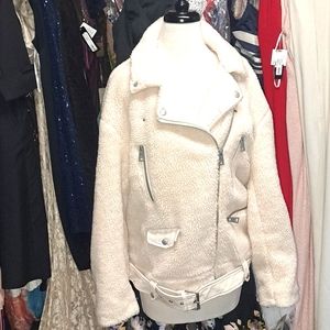 Levi Strauss cream teddybear biker style coat sz L